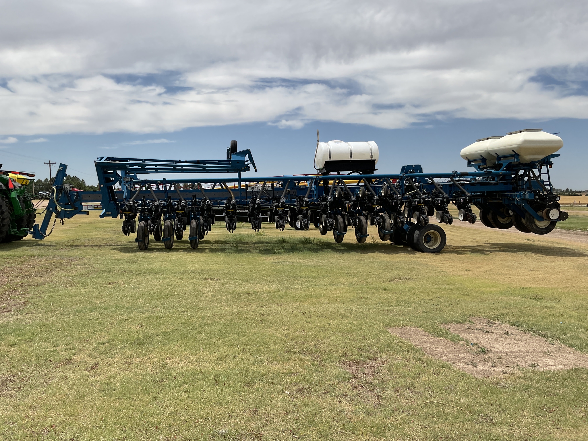 2009 Kinze 3800 Planting For Sale At 21st Century Equipment