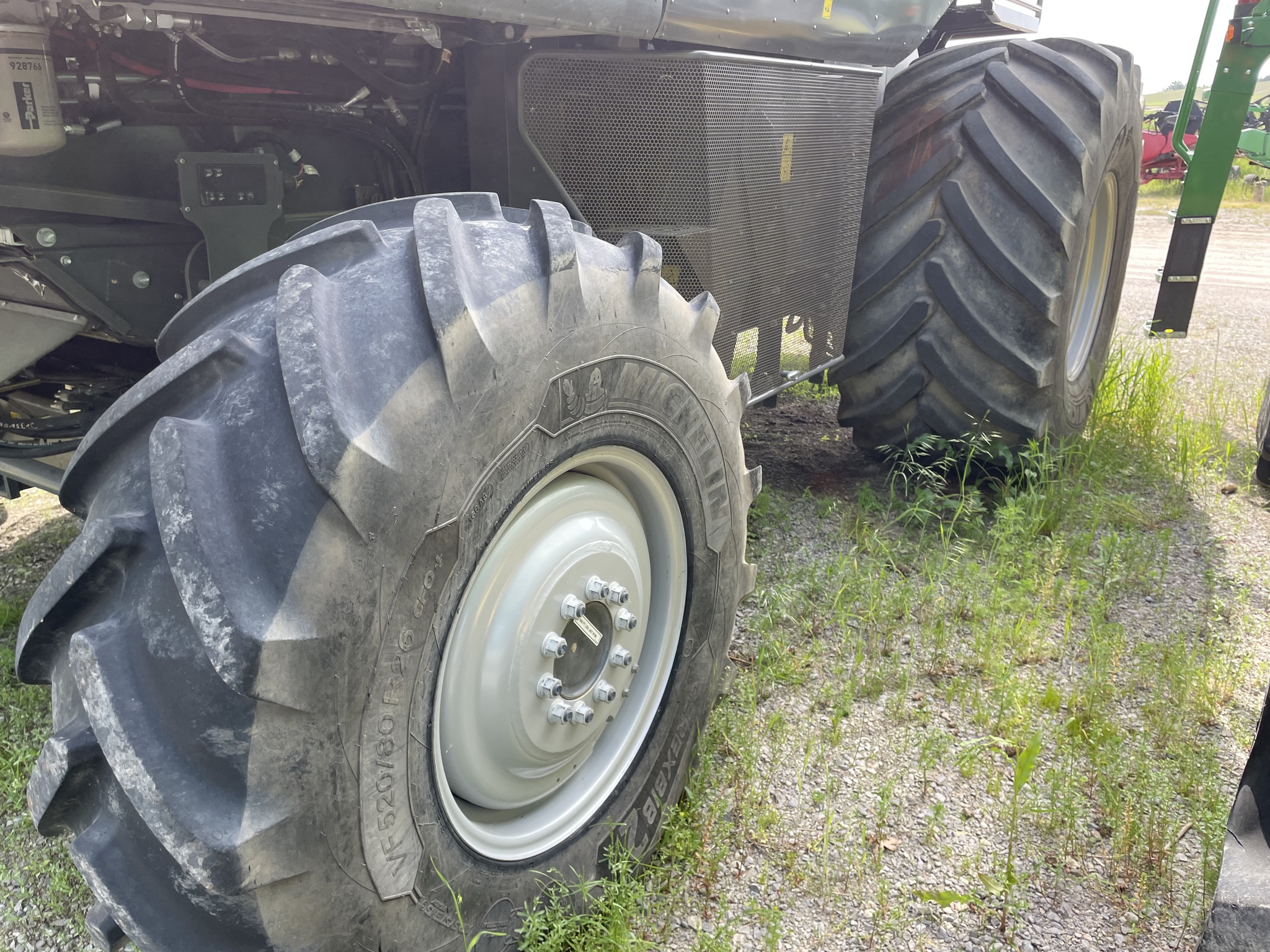 2021 Gleaner S97 Image 11