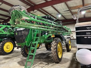 2014 John Deere R4038 Photo 3