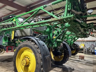 2014 John Deere R4038 Photo 6