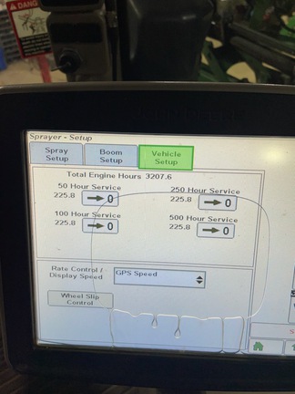 2014 John Deere R4038 Photo 8