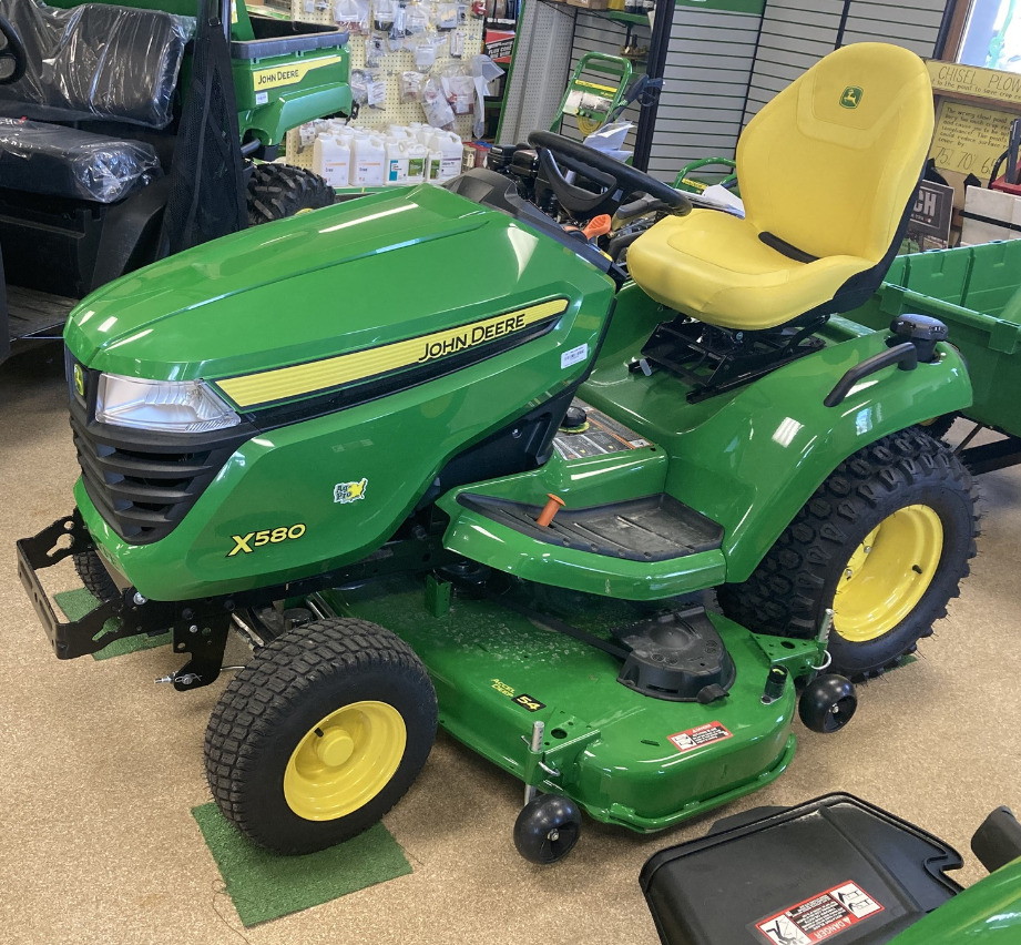 2025 John Deere X580 Image 1