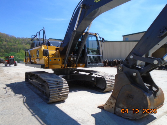2024 John Deere 250 P-Tier