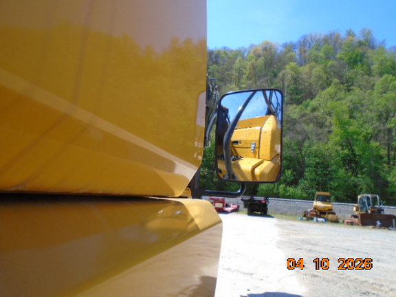 2024 John Deere 250 P-Tier