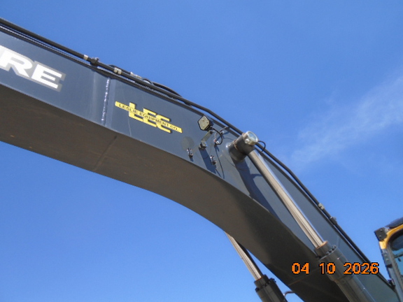 2024 John Deere 250 P-Tier