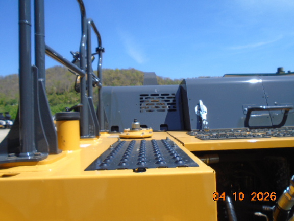 2024 John Deere 250 P-Tier
