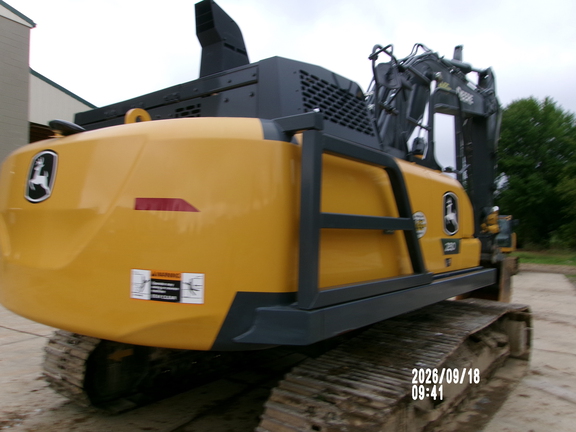 2024 John Deere 250P