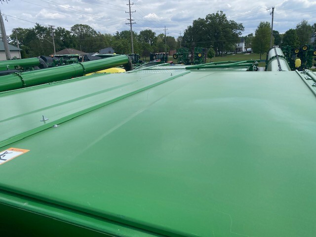  2023 John Deere S780 at Heritage Tractor in Pontiac, IL