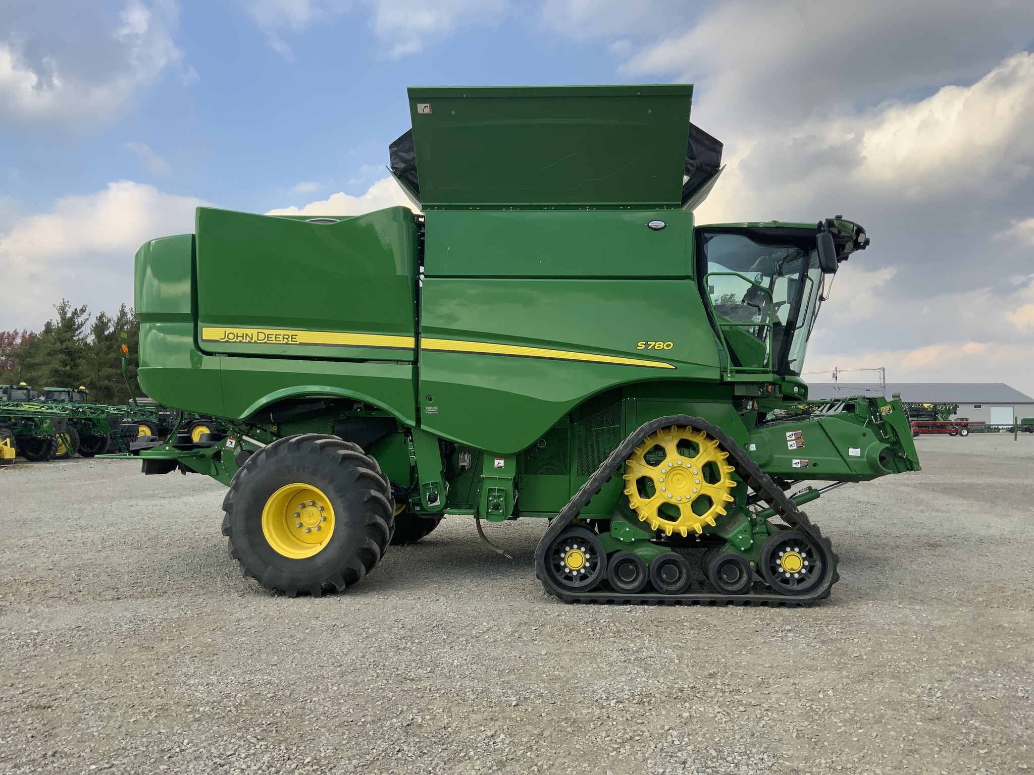 2024 John Deere S780 Image 7