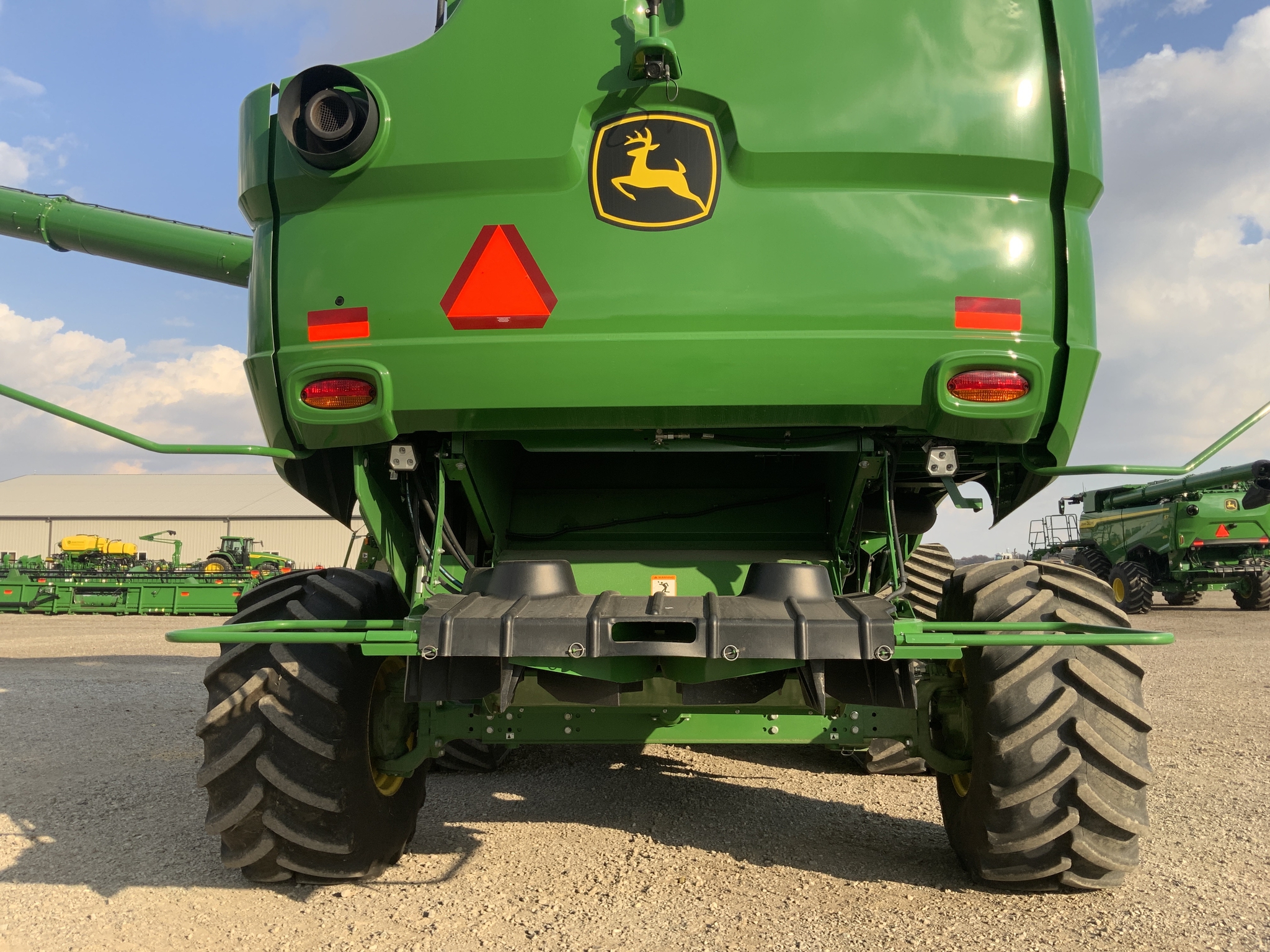 2024 John Deere S780 Image 12