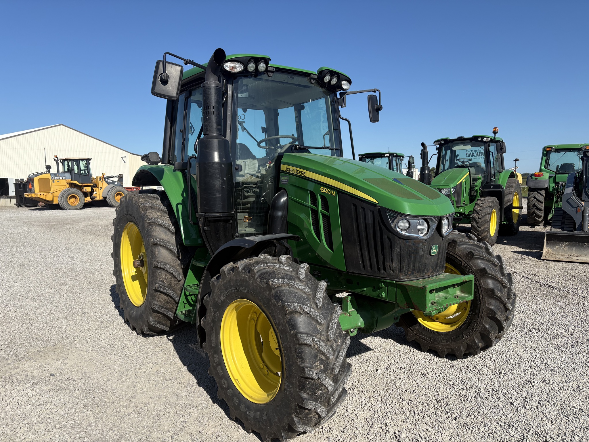 2022 John Deere 6120M Image 2