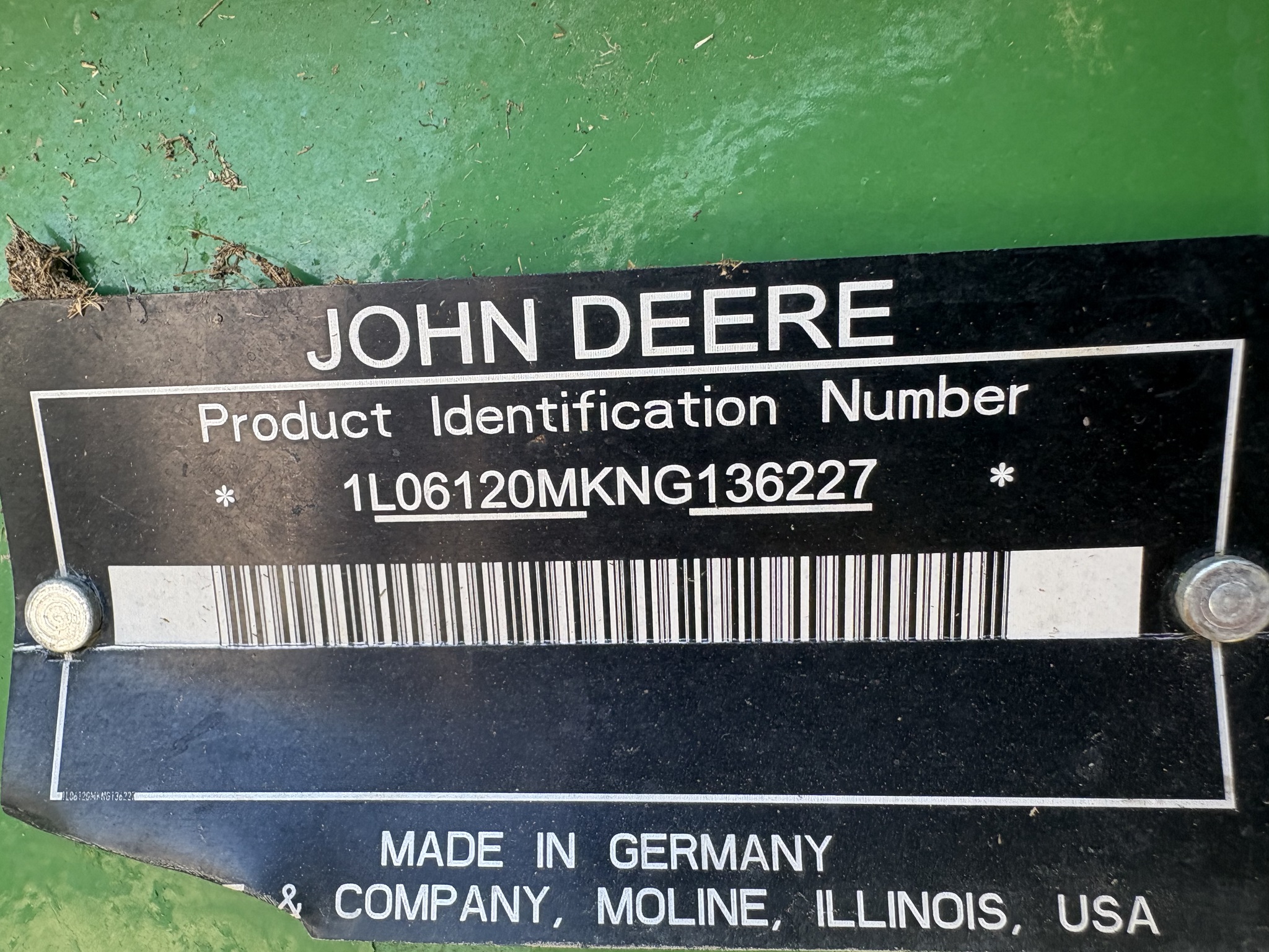 2022 John Deere 6120M Image 26