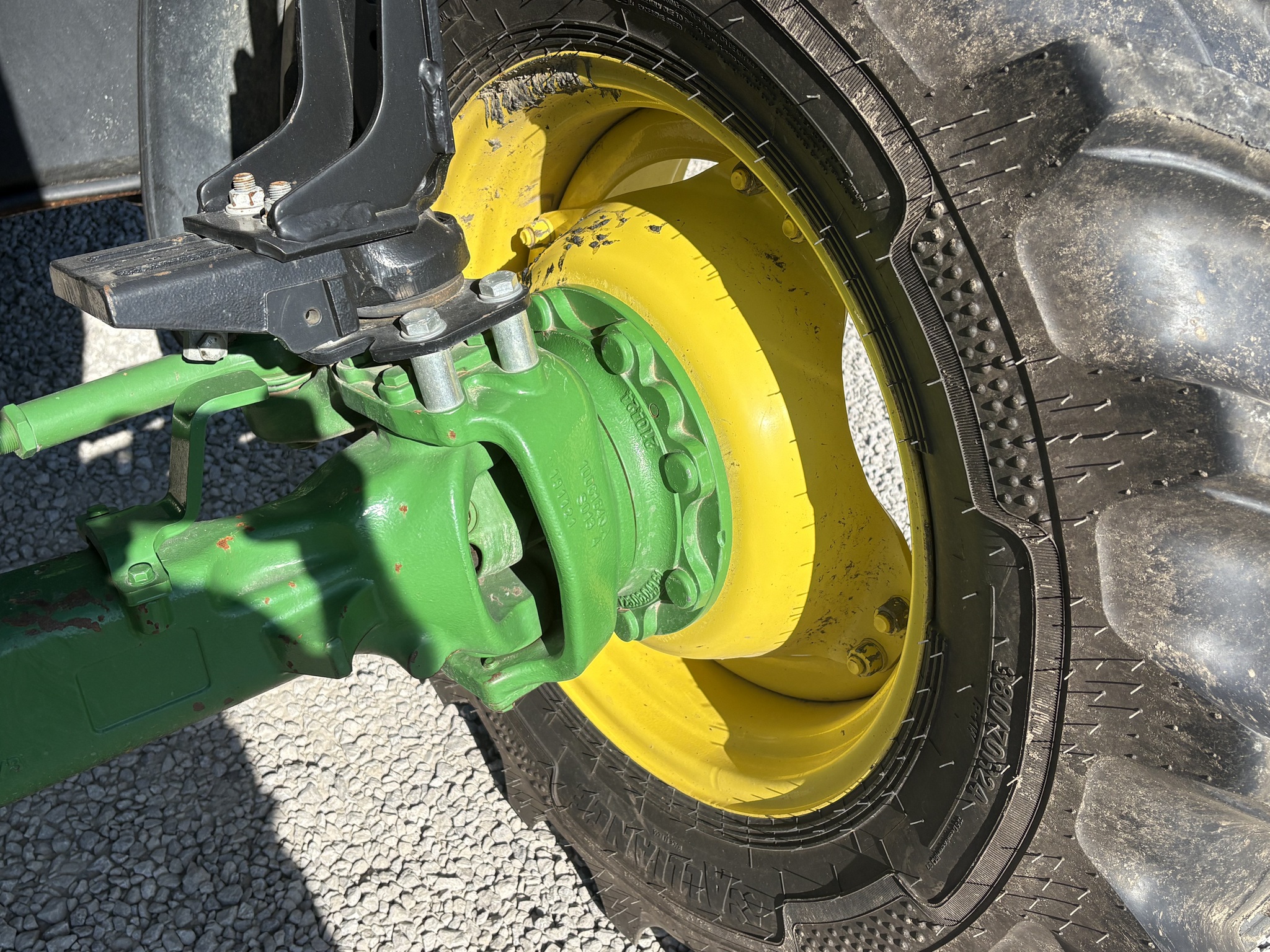 2022 John Deere 6120M Image 16