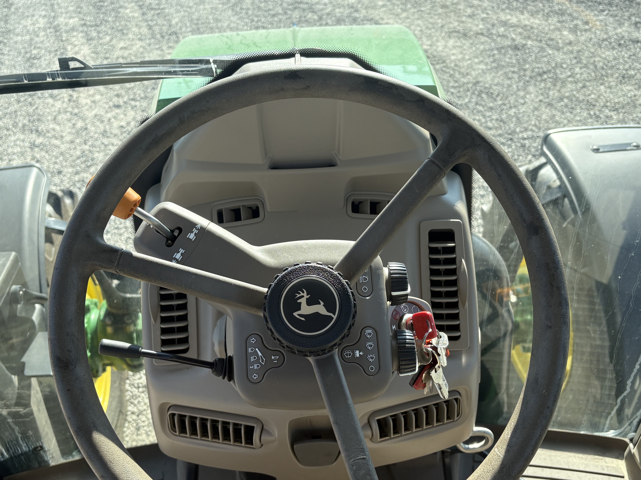 2022 John Deere 6120M Image 20
