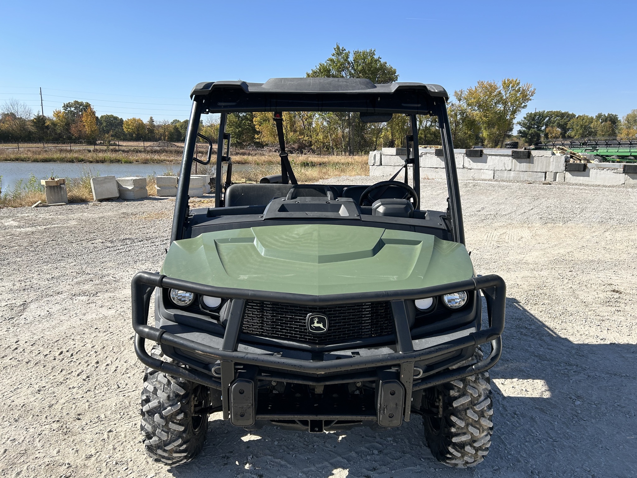  2018 John Deere XUV 835M at Heritage Tractor in Pittsburg, KS