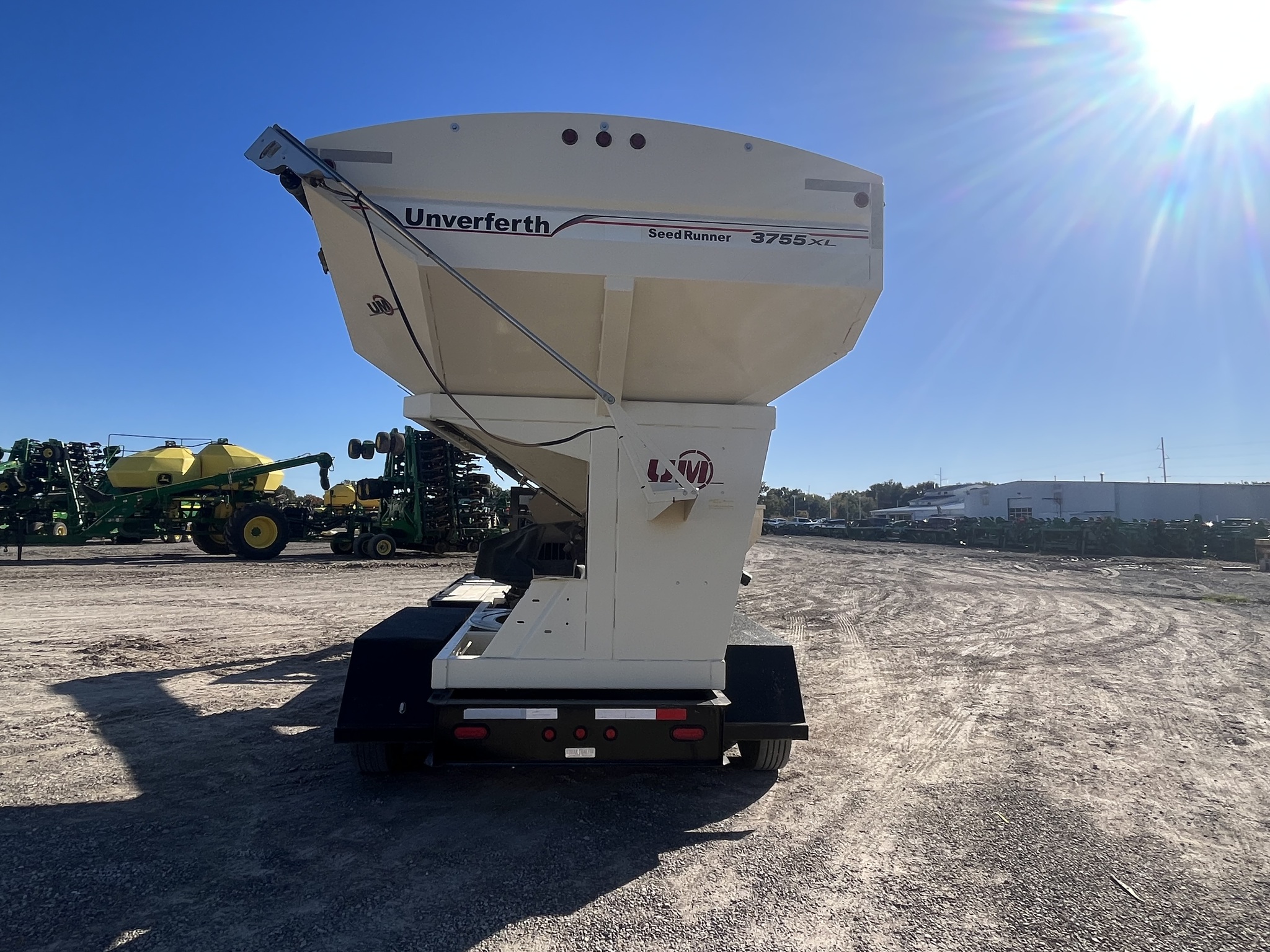  2017 Unverferth 3755XL at Heritage Tractor in Pittsburg, KS