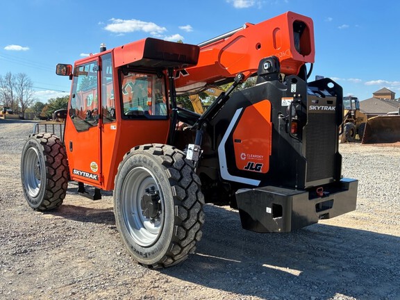 2024 Skytrak 8042