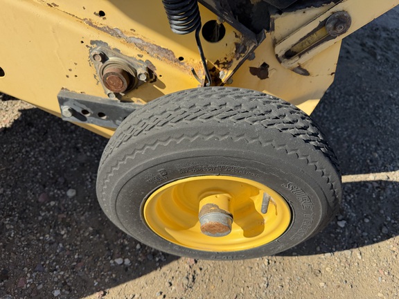 2006 New Holland BR780A - Photo11