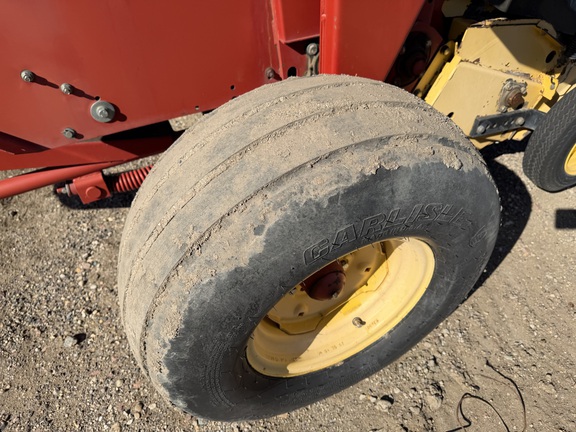 2006 New Holland BR780A - Photo13