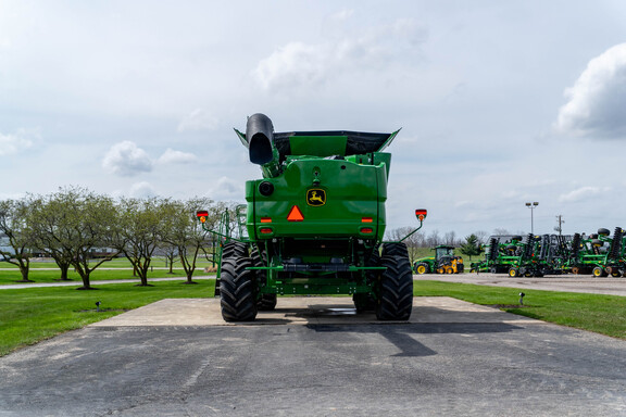 Used 2024 John Deere S780 Combines at Koenig Equipment in Anna, OH - Photo3