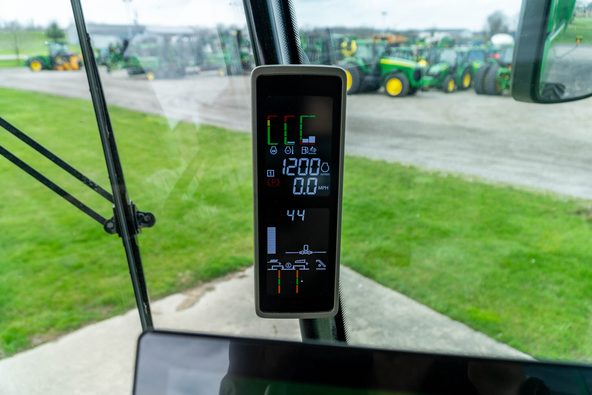 Used 2024 John Deere S780 Combines at Koenig Equipment in Anna, OH - PhotoXL46