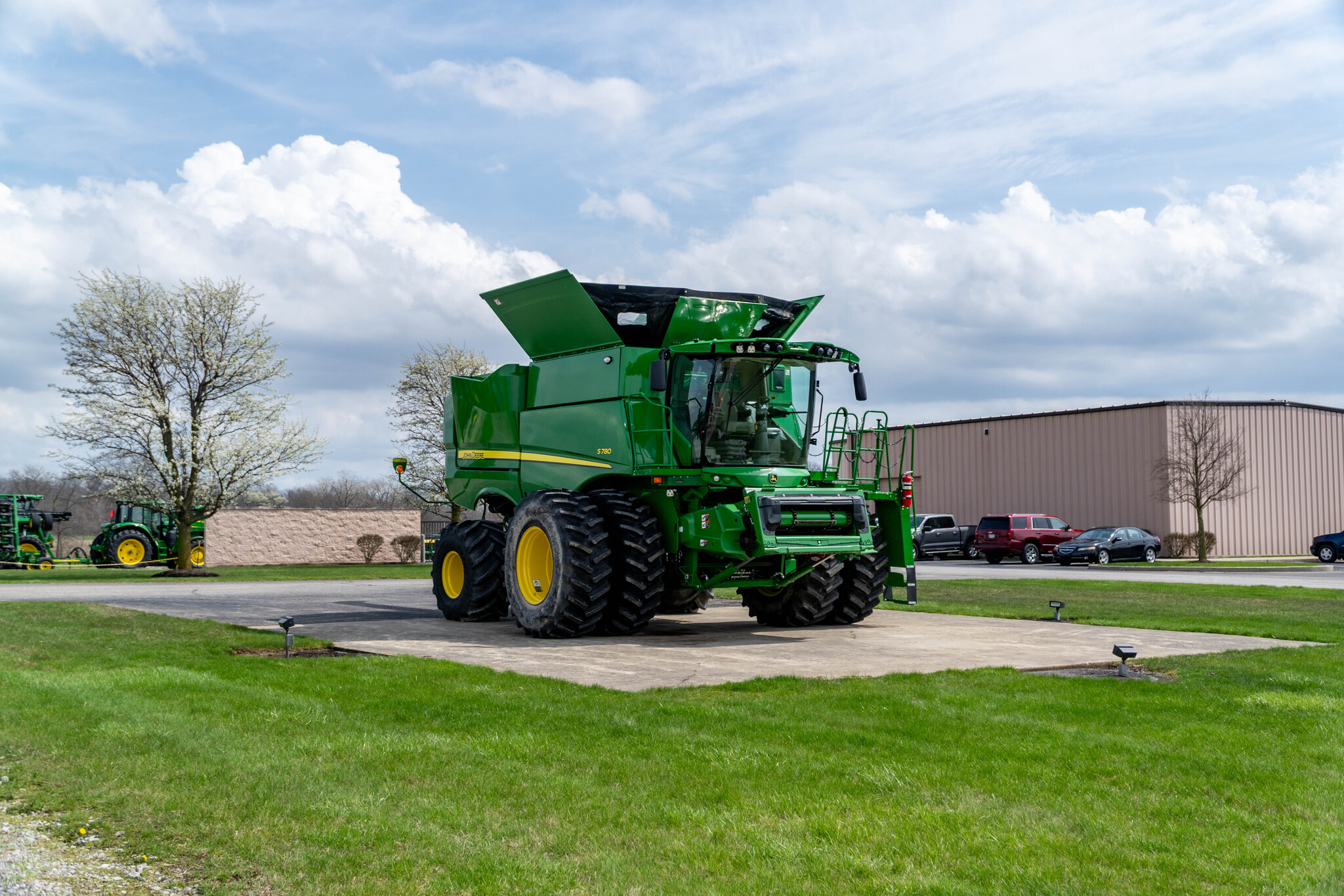 Used 2024 John Deere S780 Combines at Koenig Equipment in Anna, OH - PhotoXL6