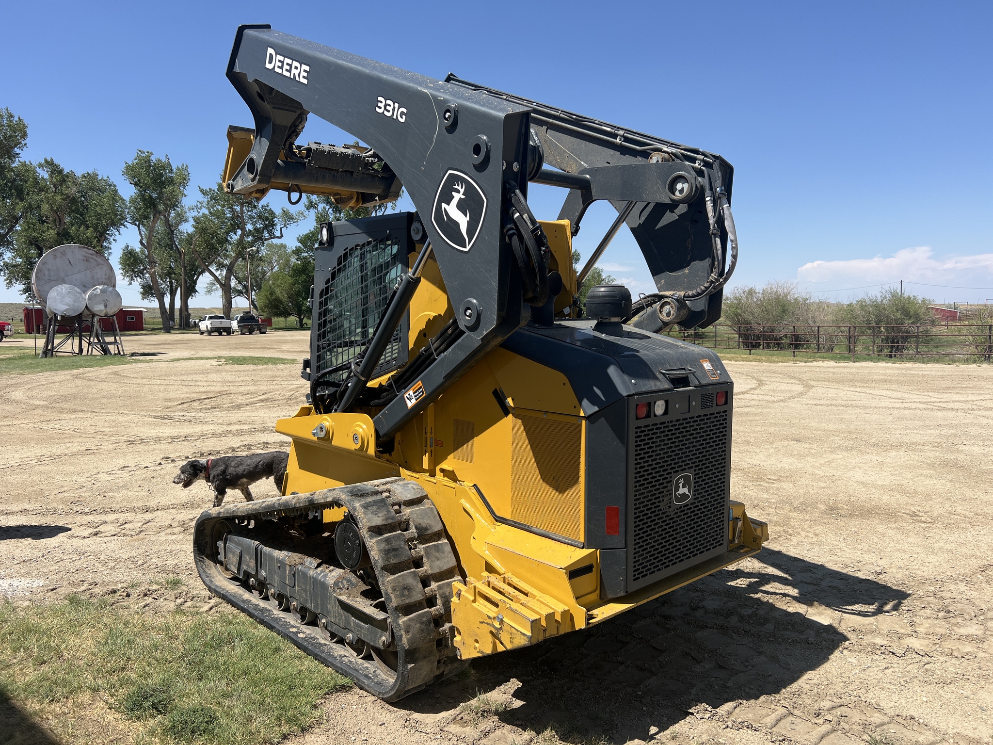 2022 John Deere 331G Image 3