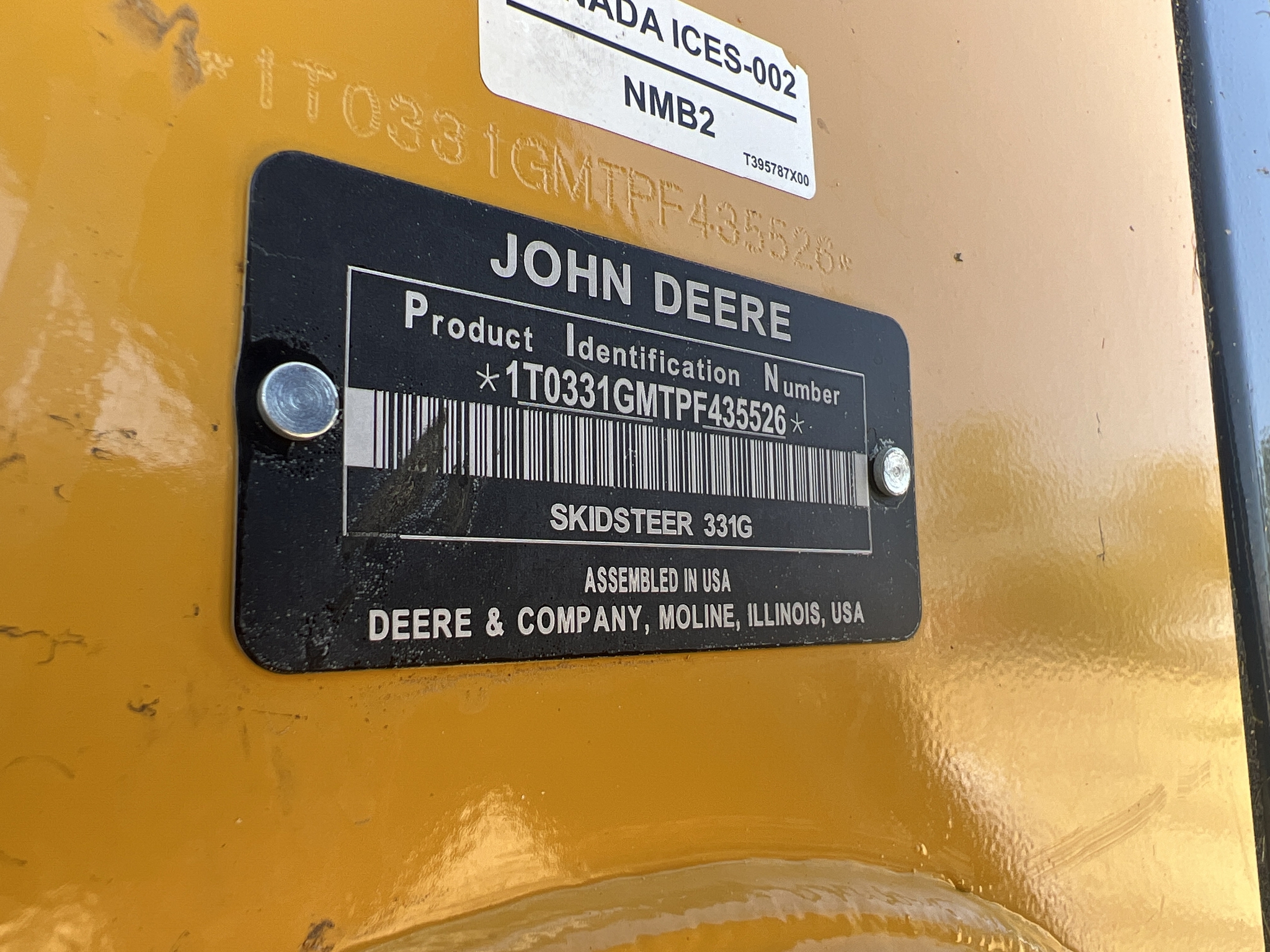 2022 John Deere 331G Image 6