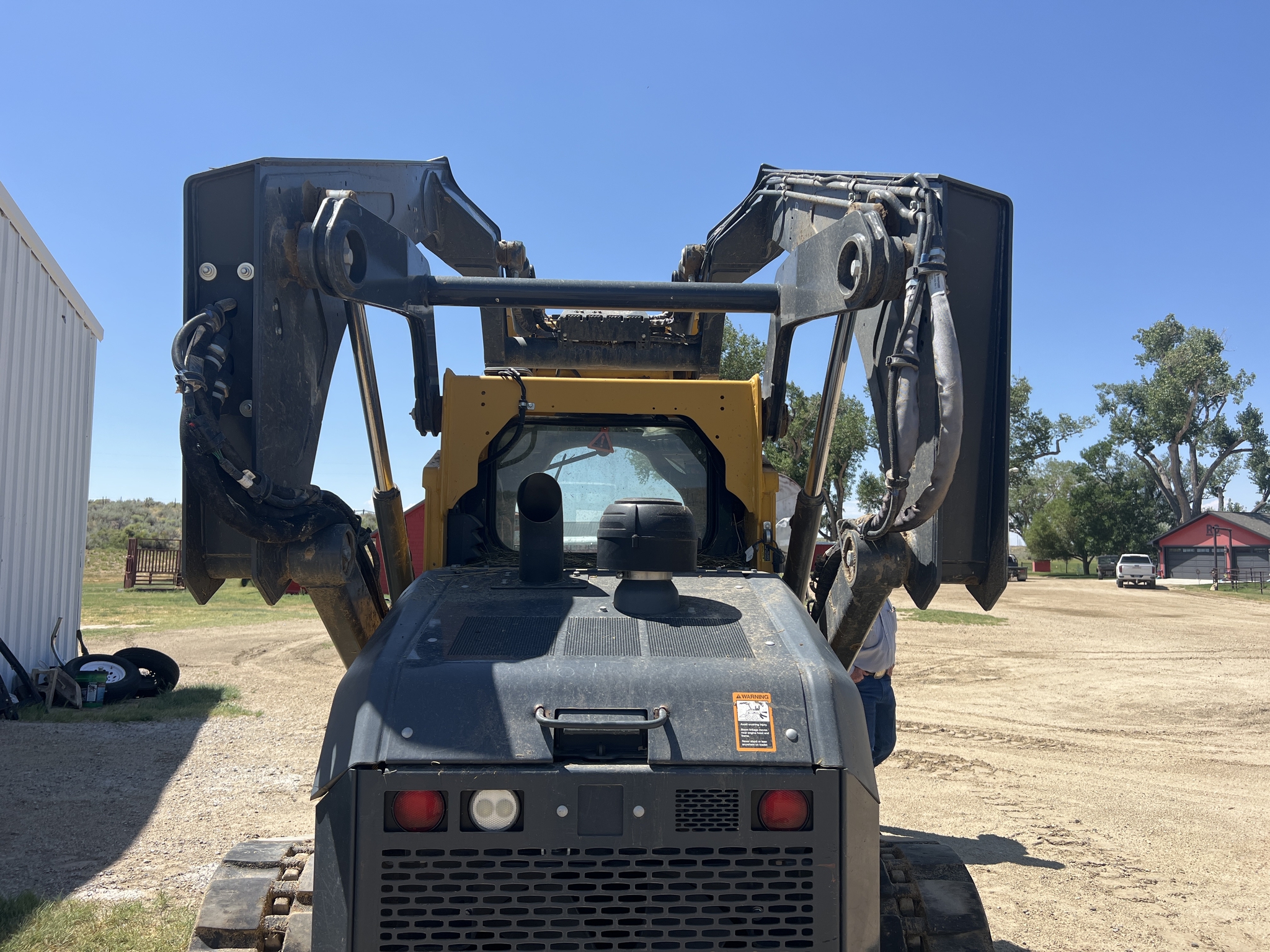 2022 John Deere 331G Image 5