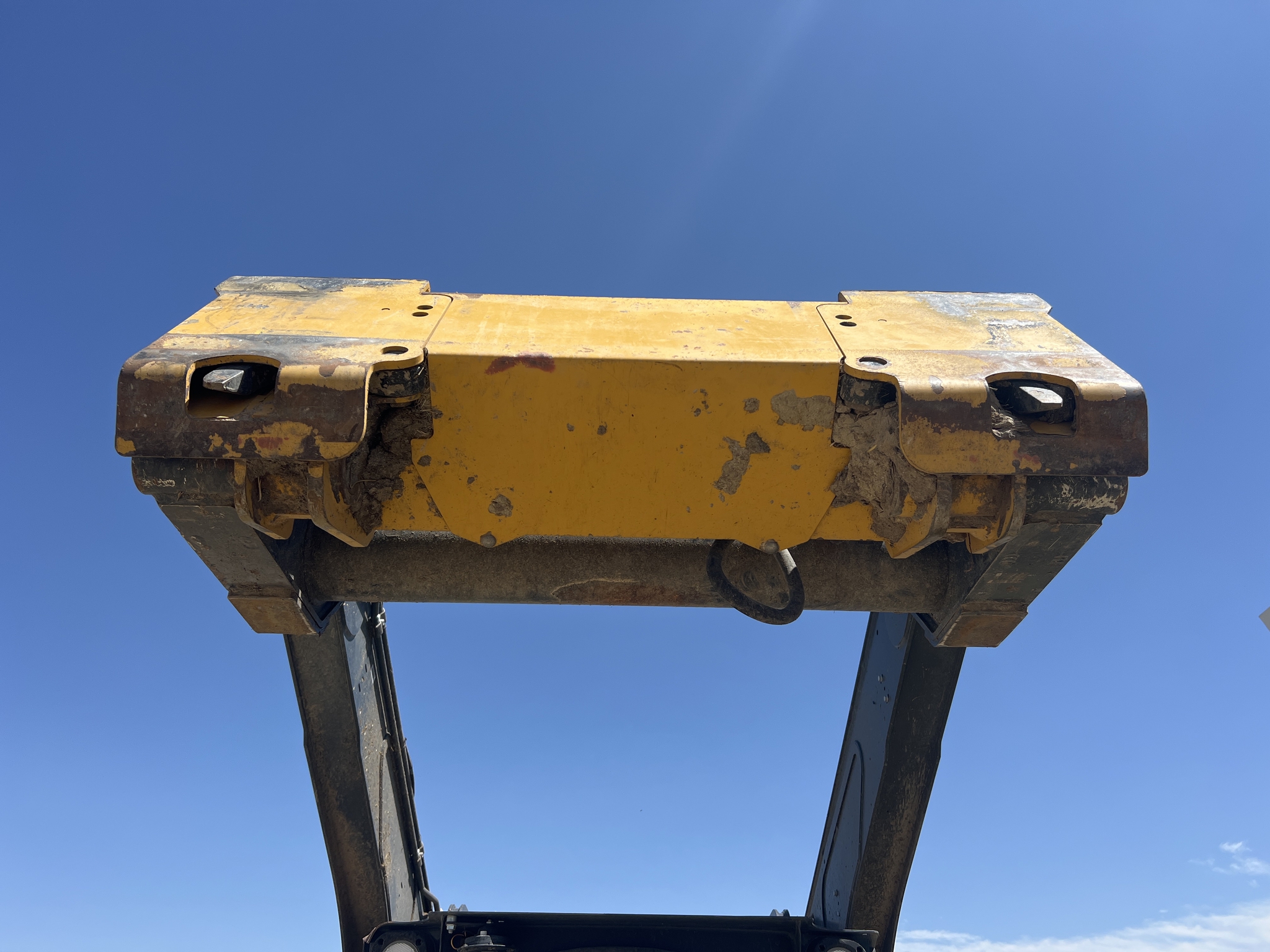 2022 John Deere 331G Image 19