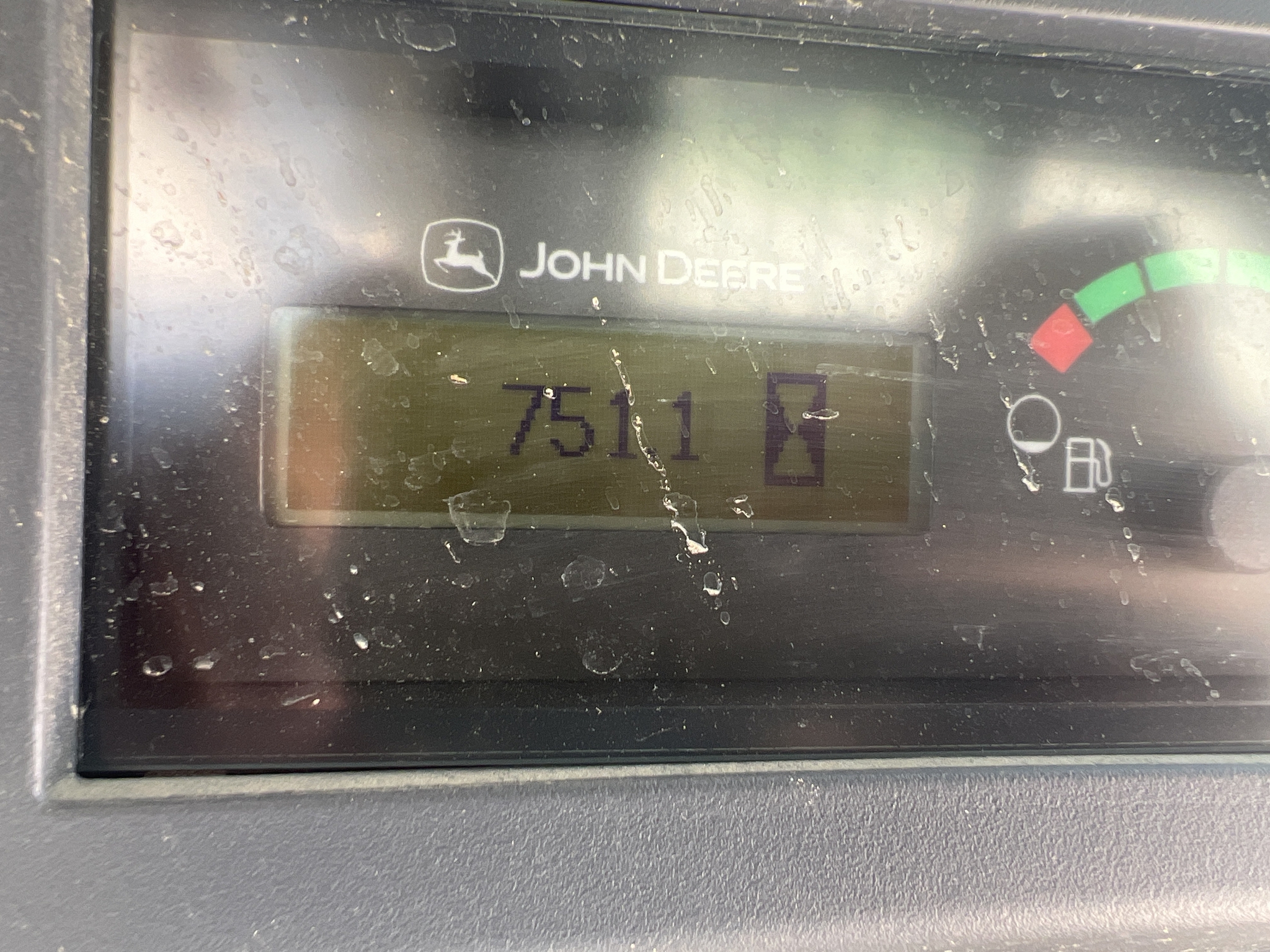 2022 John Deere 331G Image 7