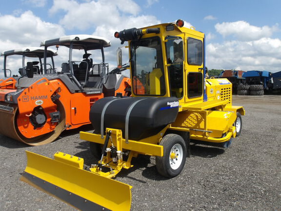 Photo of a 2024 Superior Broom DT74J