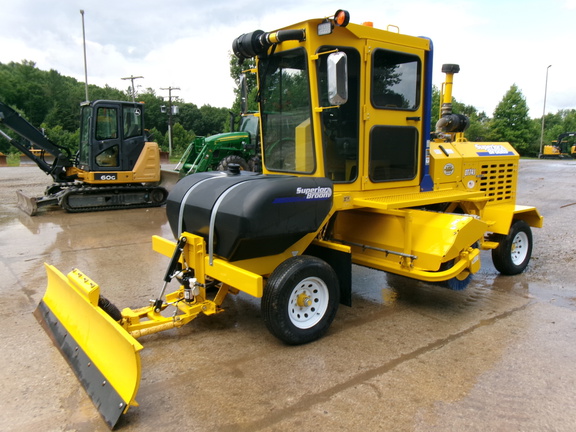 Photo of 2024 Superior Broom DT74J