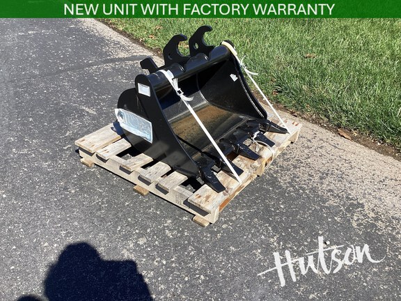 Photo of 2023 John Deere BYT10968