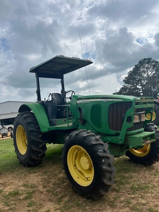 2007 John Deere 6215 Photo 2