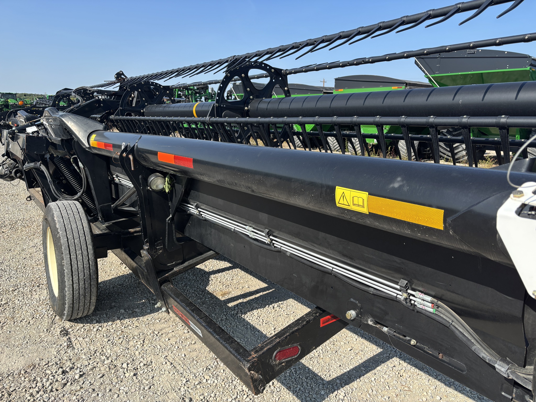 2013 MacDon FD75-40 Image 11