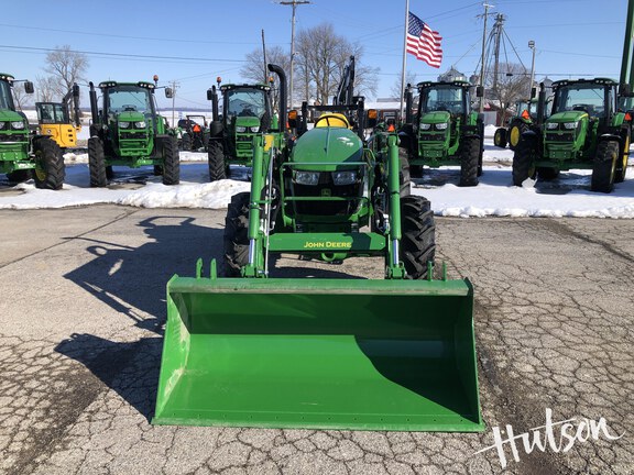 Photo of 2024 John Deere 5075E