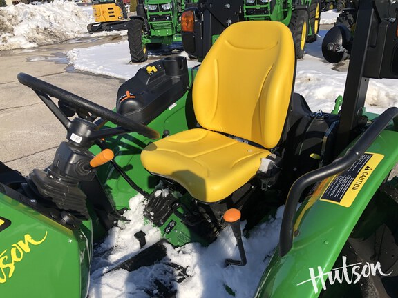 Photo of 2024 John Deere 5075E