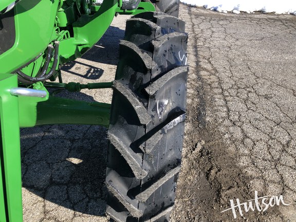 Photo of 2024 John Deere 5075E