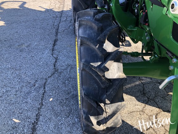 Photo of 2024 John Deere 5075E