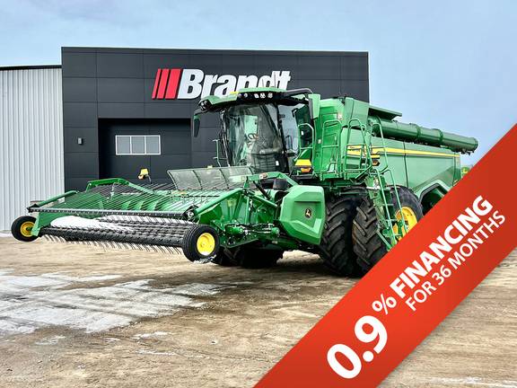 Photo of a 2024 John Deere X9 1100