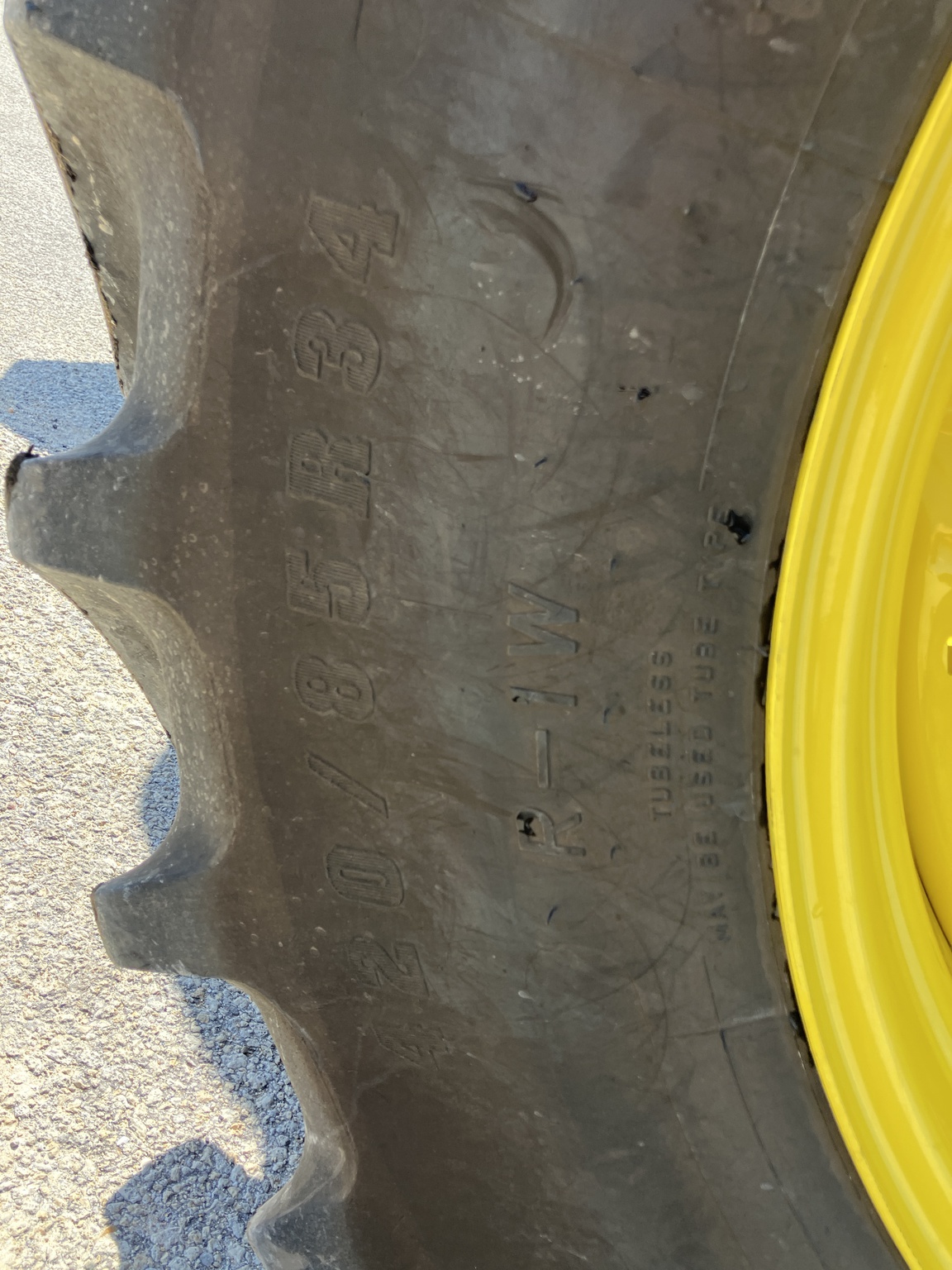 2024 John Deere 8R 370 Image 16