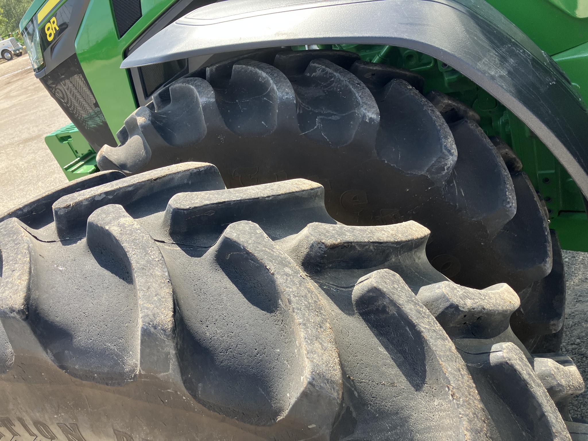 2024 John Deere 8R 370 Image 15
