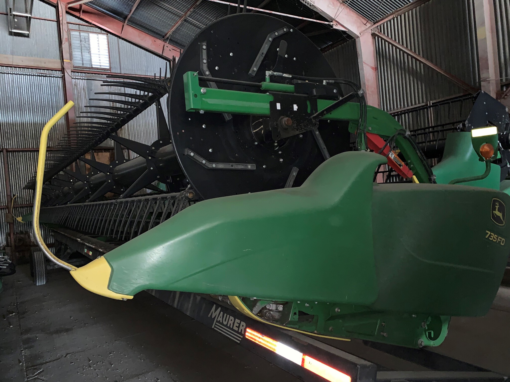 2019 John Deere 735FD Image 1