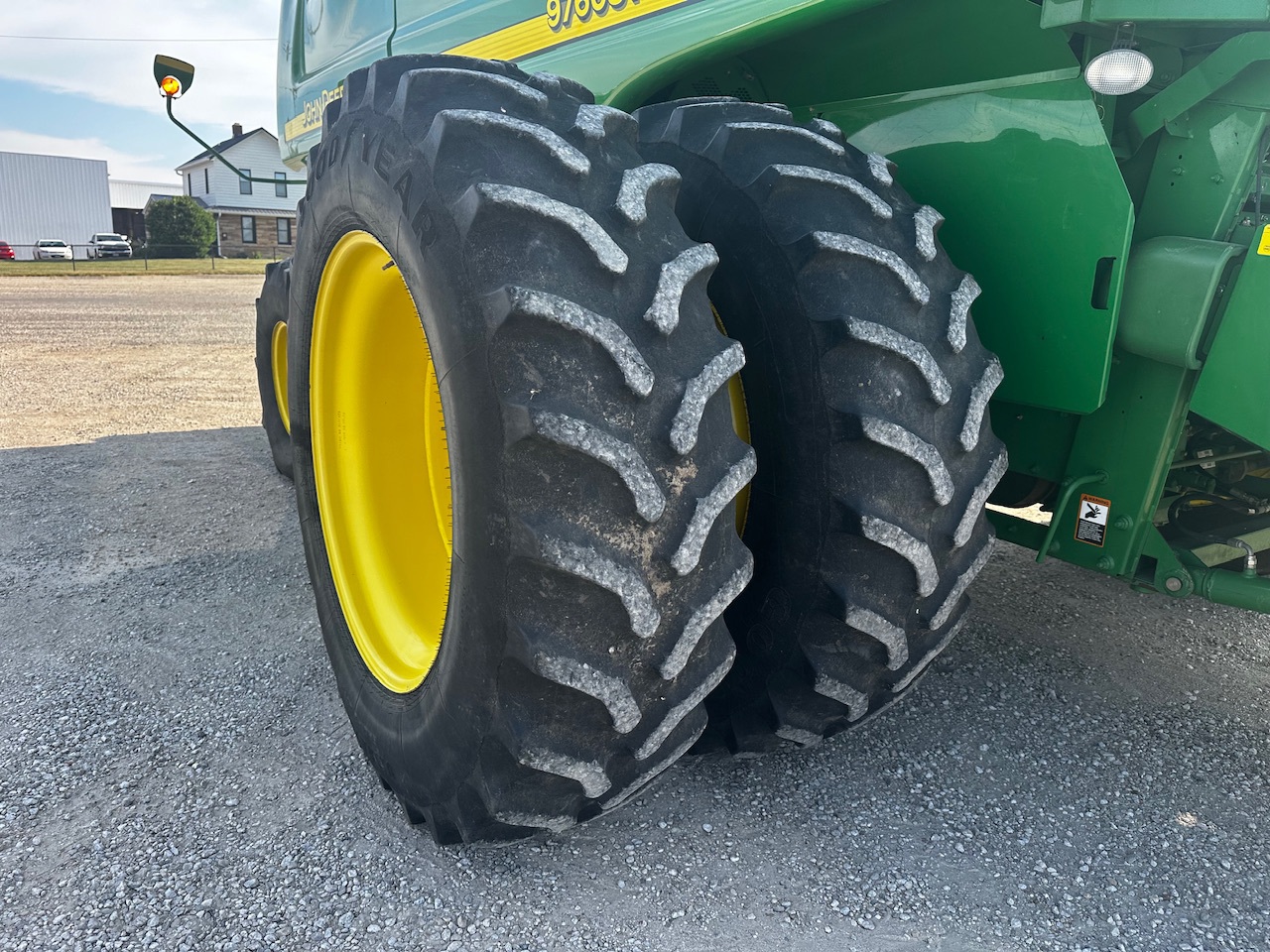  2007 John Deere 9760 STS at Heritage Tractor in Roanoke, IL