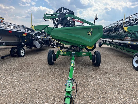 Used 2024 John Deere HD45R Combine Platforms at Horizon Ag & Turf in Lloydminster, AB - Photo2