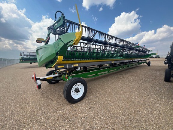 Used 2024 John Deere HD45R Combine Platforms at Horizon Ag & Turf in Lloydminster, AB - Photo7