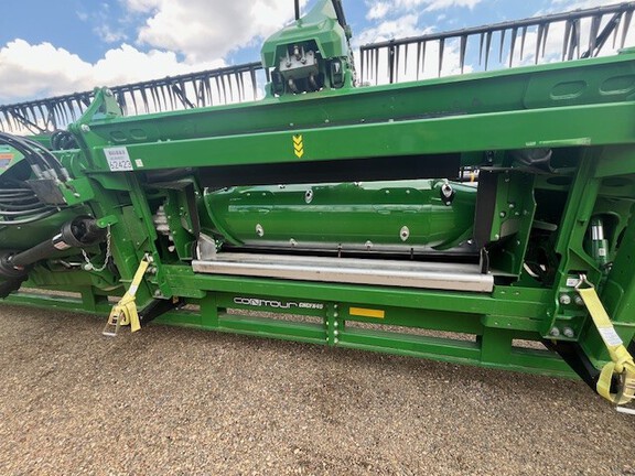 Used 2024 John Deere HD45R Combine Platforms at Horizon Ag & Turf in Lloydminster, AB - Photo15