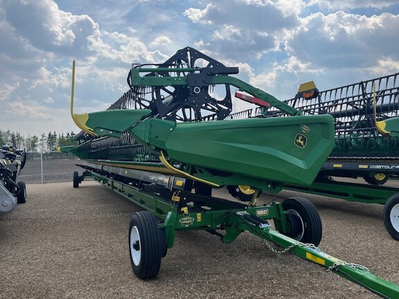 Used 2024 John Deere HD45R Combine Platforms at Horizon Ag & Turf in Lloydminster, AB - Photo19