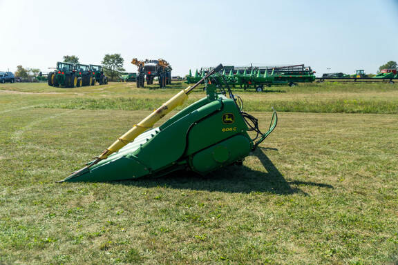 Used 2008 John Deere 606C Corn and Row Crop headers at Koenig Equipment in Anna, OH - Photo1